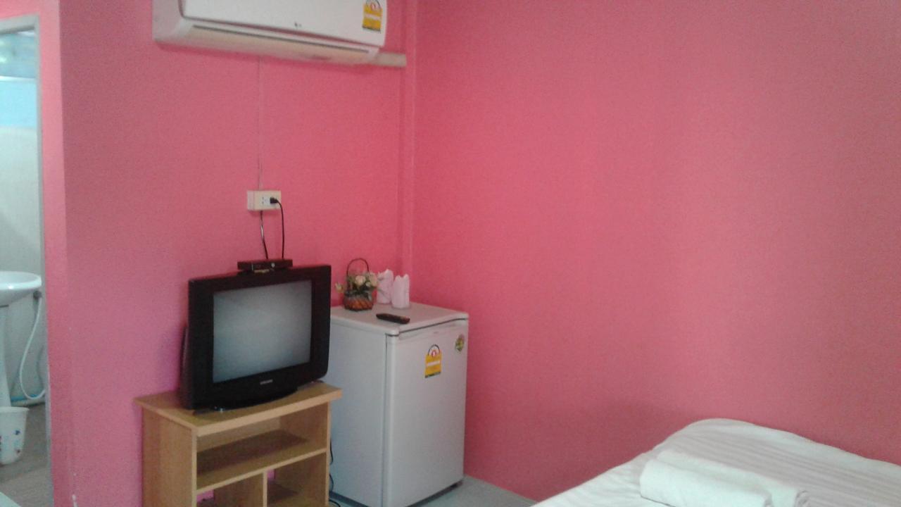 Baan Lom Talay Hotel HHQ Buitenkant foto